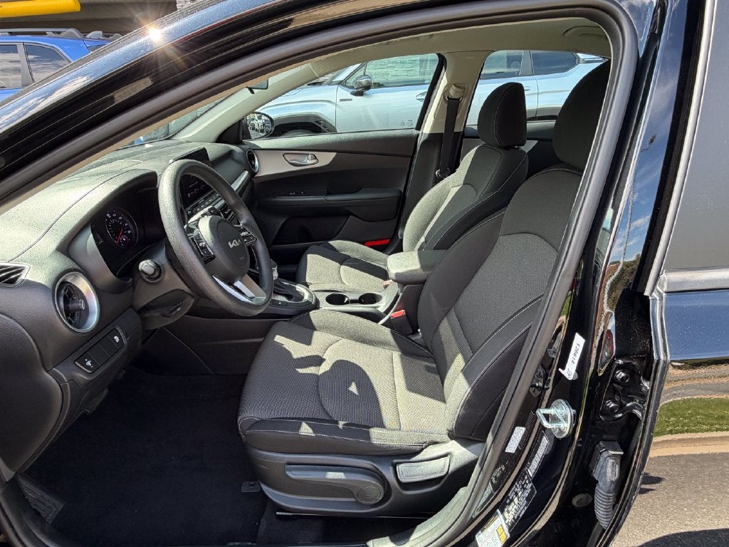 2024 Kia Forte LX