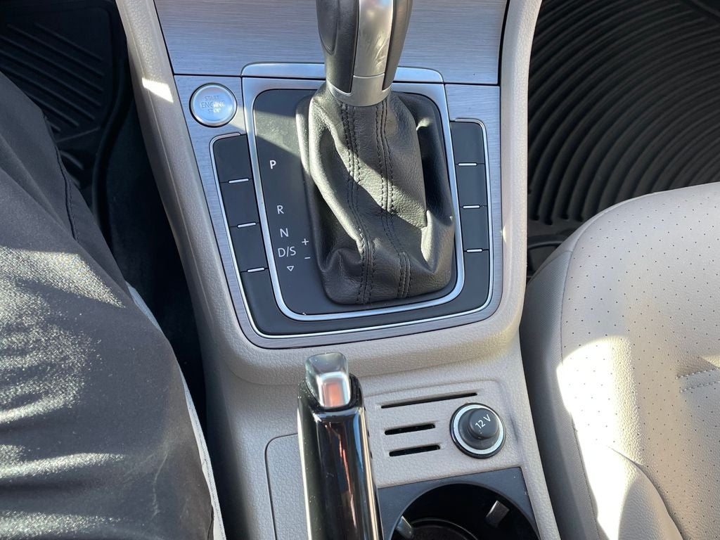 2017 Volkswagen Golf TSI SEL 4-Door