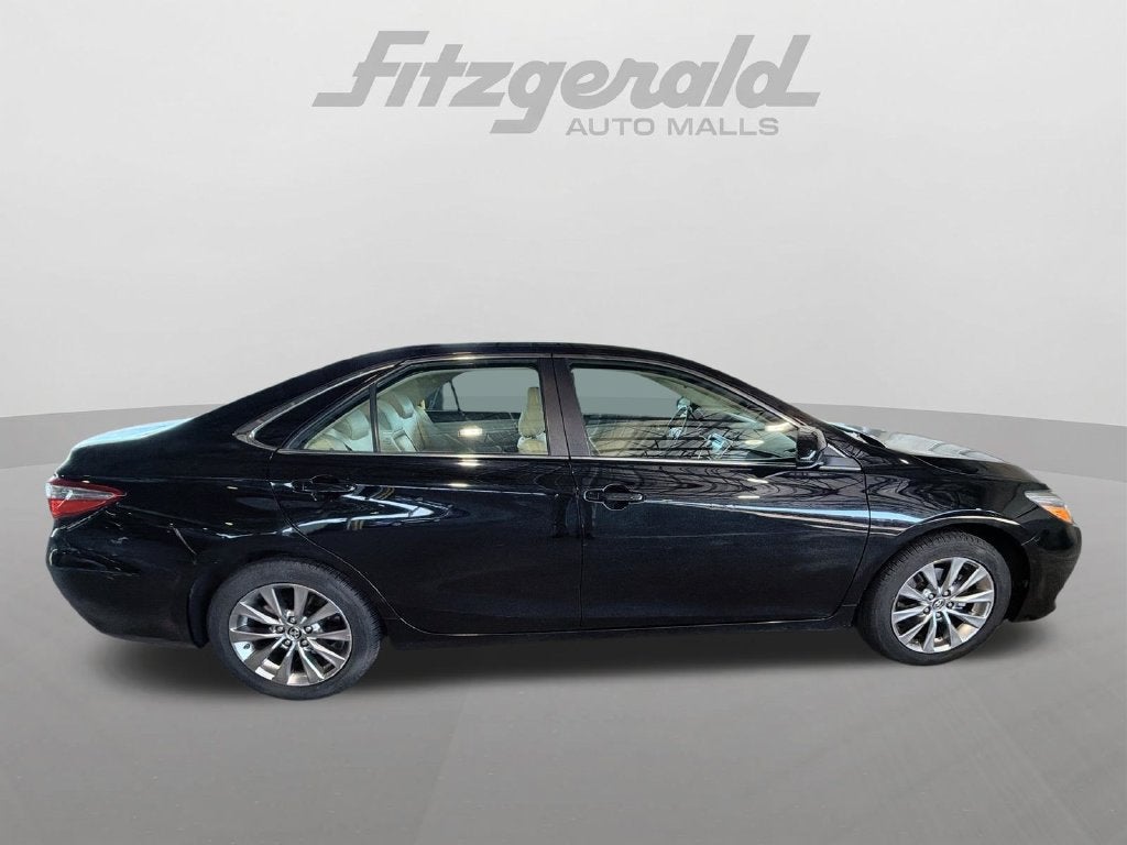 2016 Toyota Camry XLE