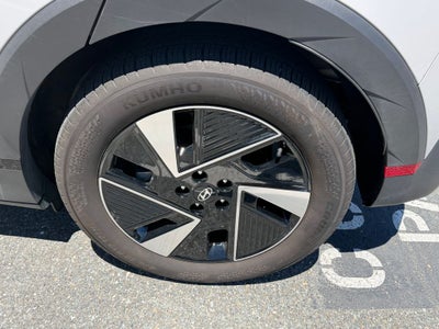 2025 Hyundai IONIQ 5 SEL