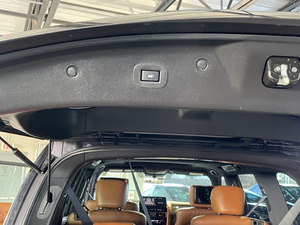 2023 INFINITI QX80 Sensory