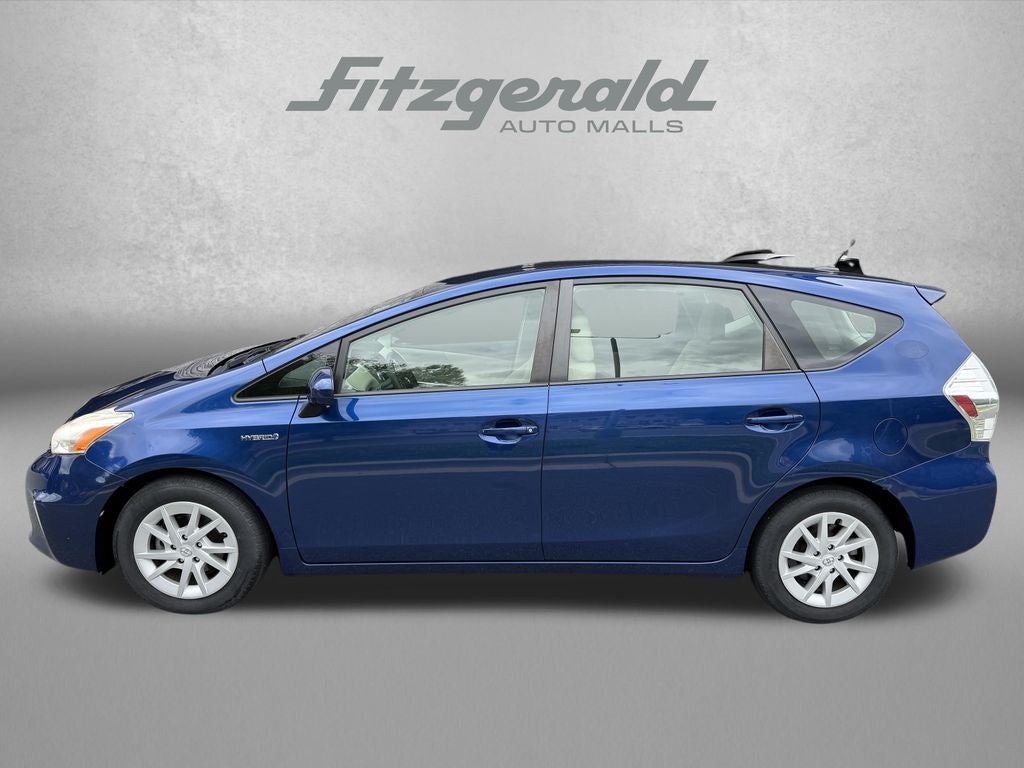 2012 Toyota Prius v Three