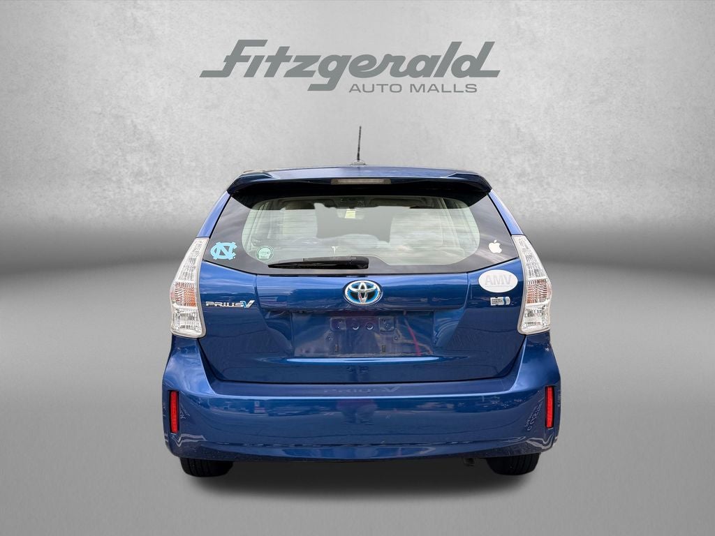 2012 Toyota Prius v Three