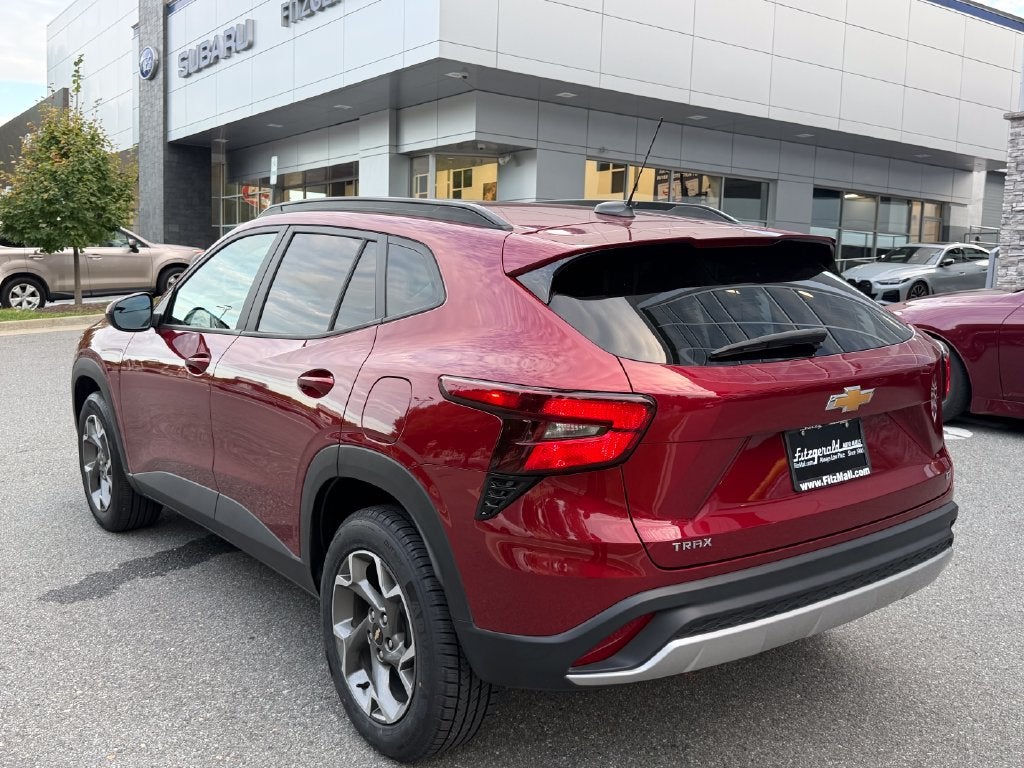 2025 Chevrolet Trax LT
