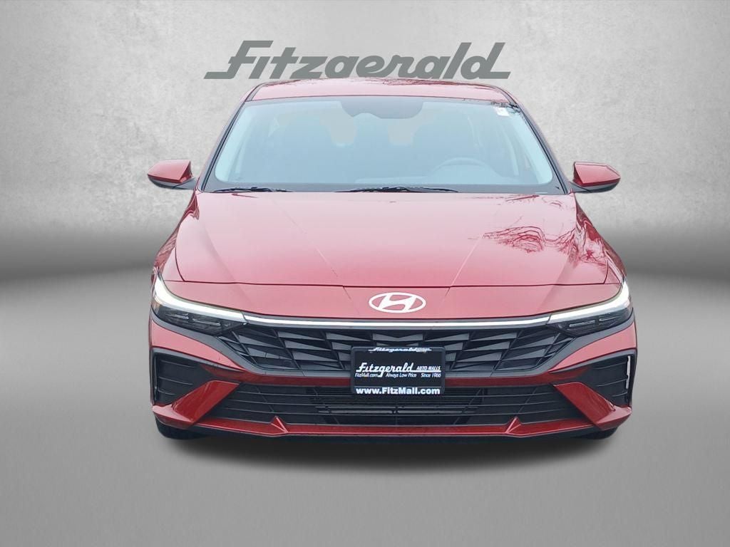 2025 Hyundai Elantra SE