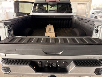 2025 GMC Sierra HD SLE