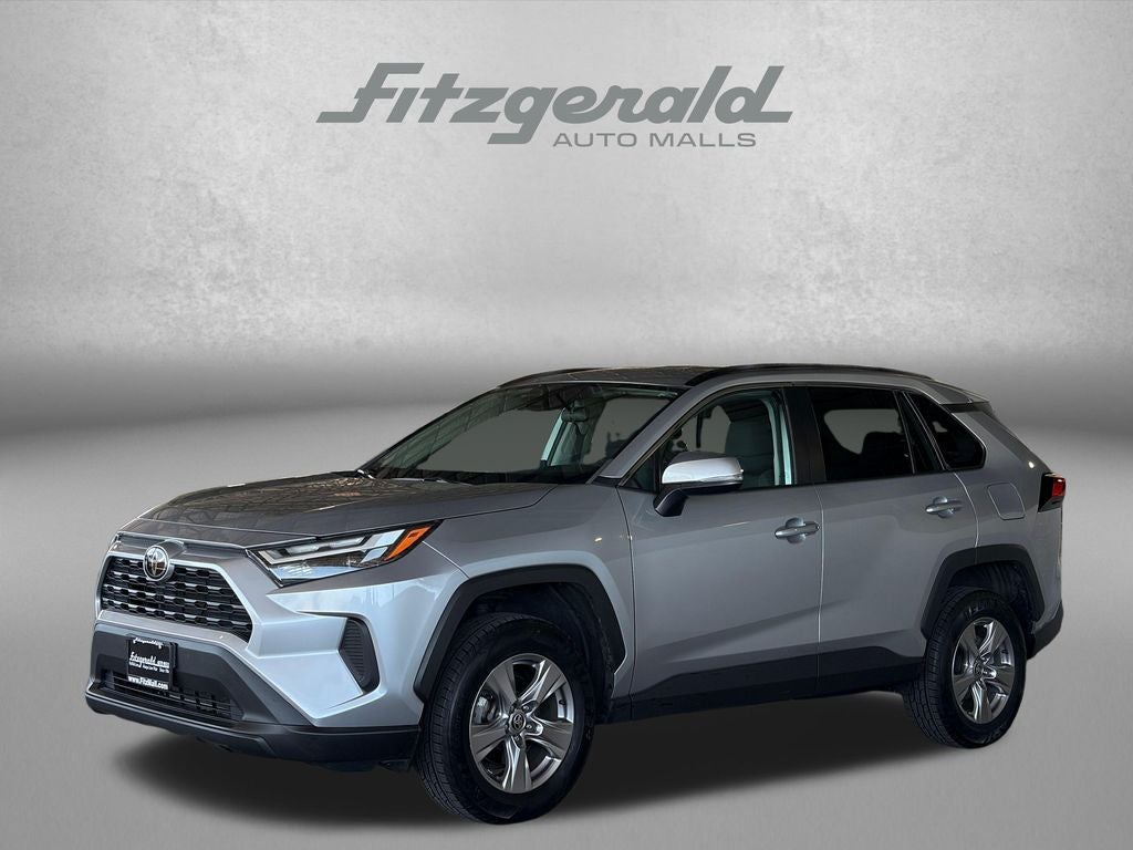 2022 Toyota RAV4 XLE