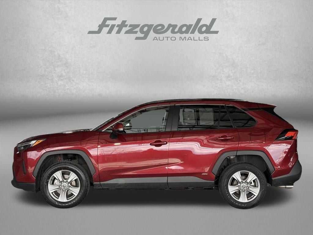 2025 Toyota RAV4 HYBRID XLE