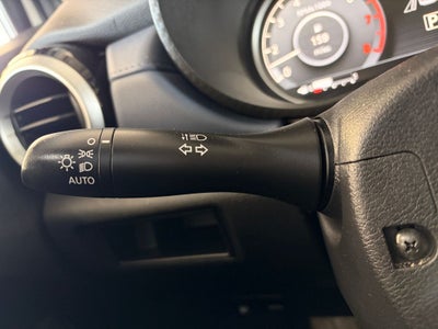 2023 Nissan Versa 1.6 SV