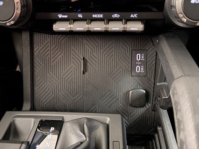 2025 Toyota TACOMA SR SR