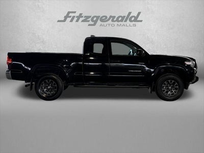 2022 Toyota TACOMA SR5 SR5