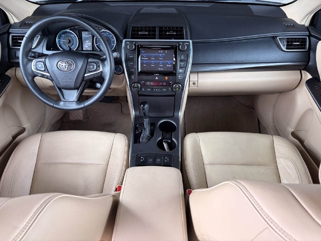 2016 Toyota Camry Hybrid XLE