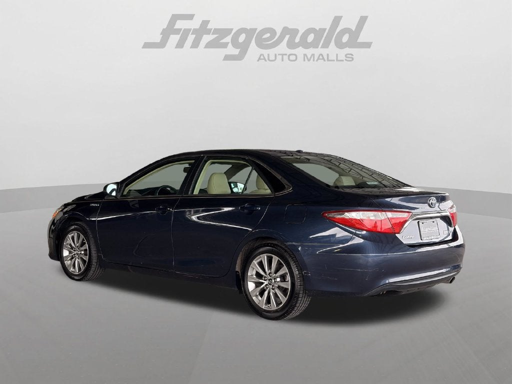 2016 Toyota Camry Hybrid XLE