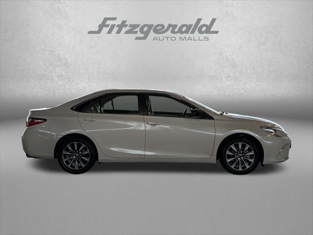 2017 Toyota CAMRY XLE