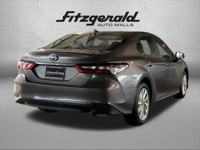 2024 Toyota CAMRY LE