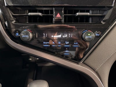 2023 Toyota CAMRY SE