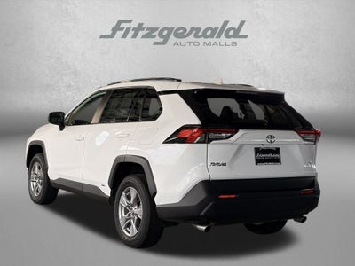 2025 Toyota RAV4 HYBRID LE