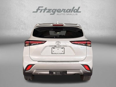 2025 Toyota Highlander Hybrid Platinum