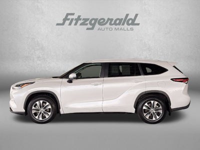 2025 Toyota Highlander Hybrid XLE