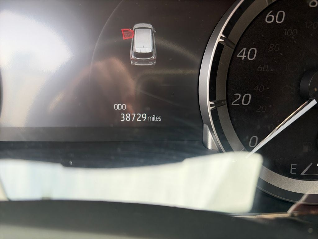 2025 Toyota Highlander LE