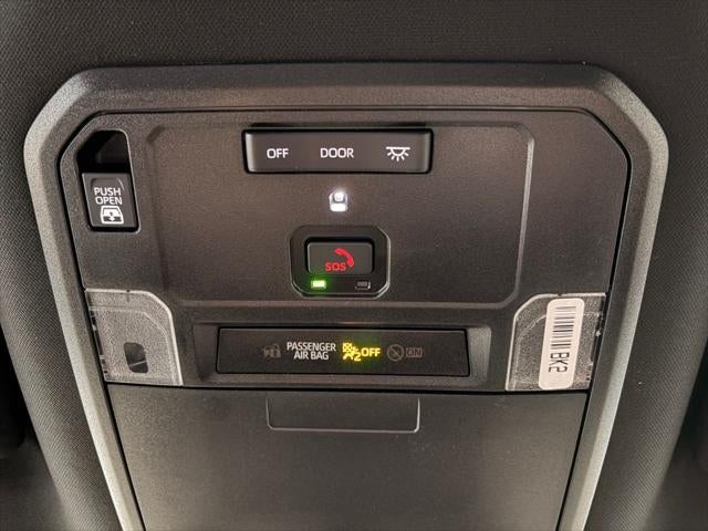 2025 Toyota TUNDRA 4X4 SR5