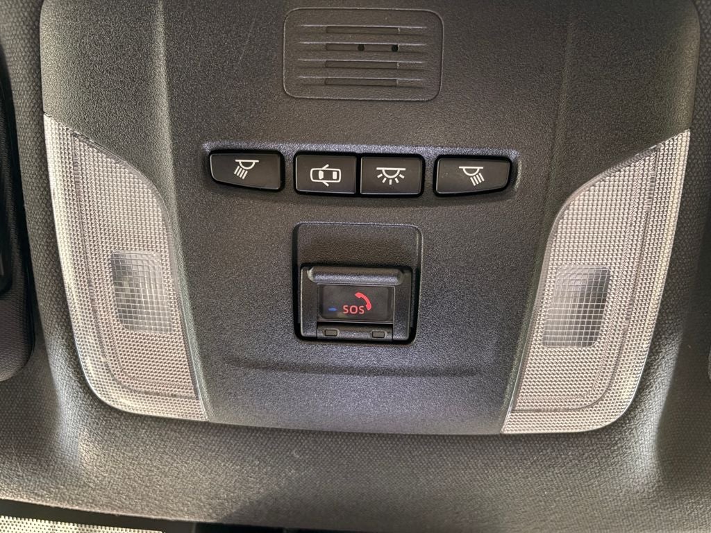 2022 Toyota COROLLA SE Nightshade