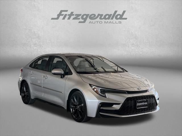 2025 Toyota COROLLA SE