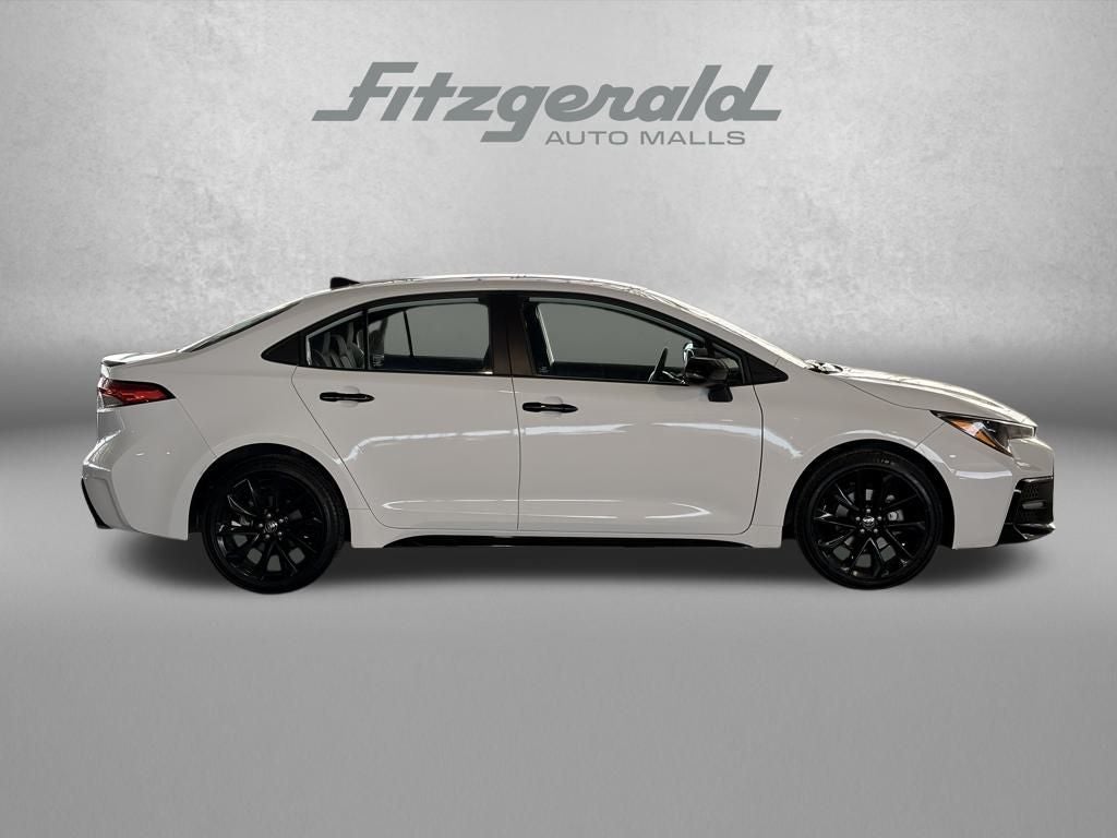 2022 Toyota COROLLA SE Nightshade