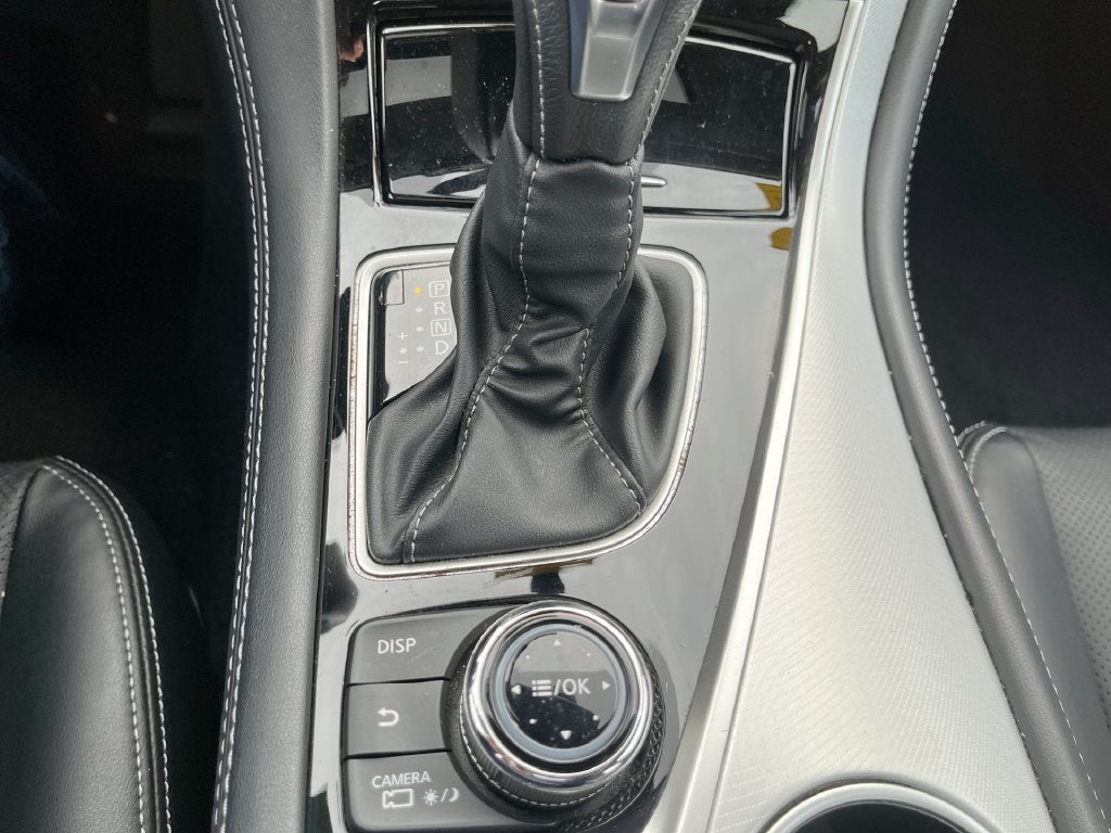 2022 INFINITI Q50 LUXE