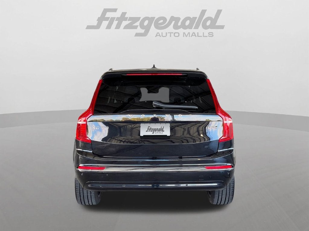 2025 Volvo XC90 B5 Core