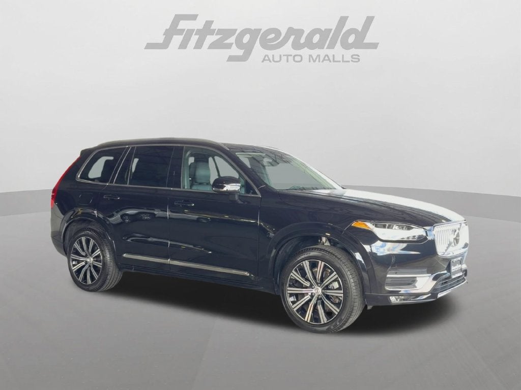 2025 Volvo XC90 B5 Core