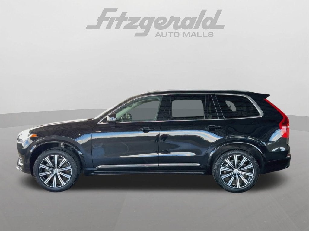 2025 Volvo XC90 B5 Core
