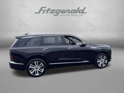2026 Cadillac VISTIQ Luxury