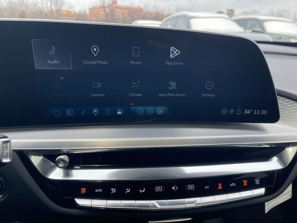 2024 Cadillac LYRIQ Luxury