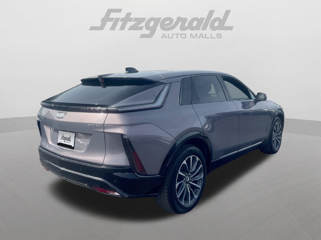 2024 Cadillac LYRIQ Sport