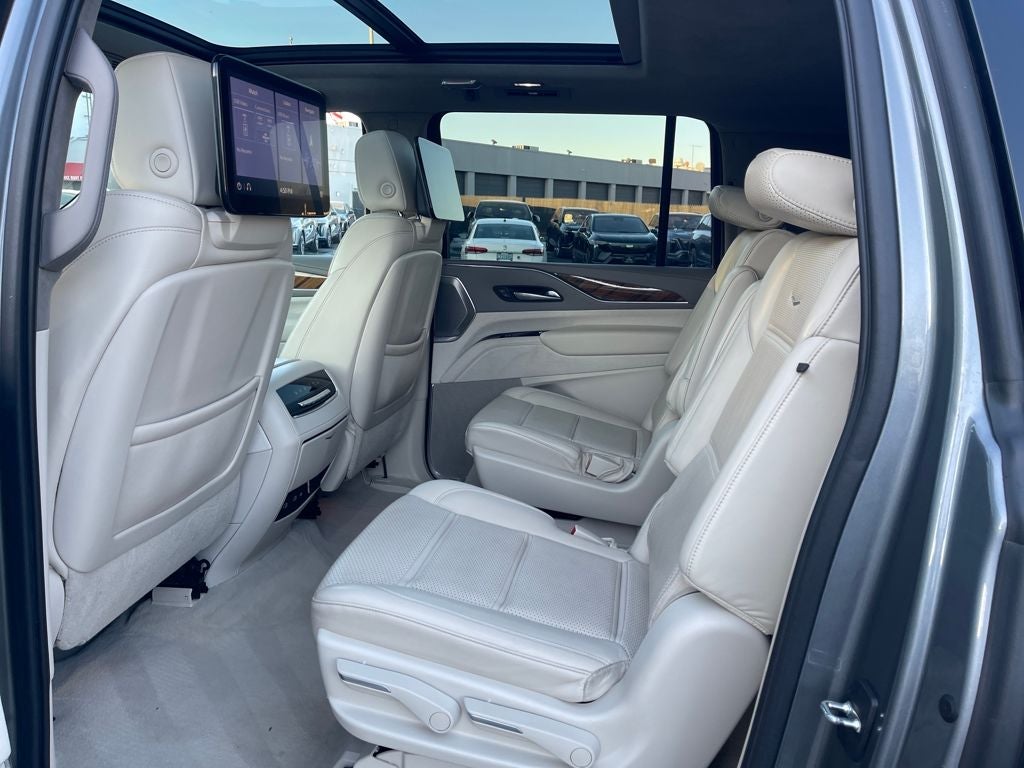 2021 Cadillac Escalade ESV Premium Luxury Platinum