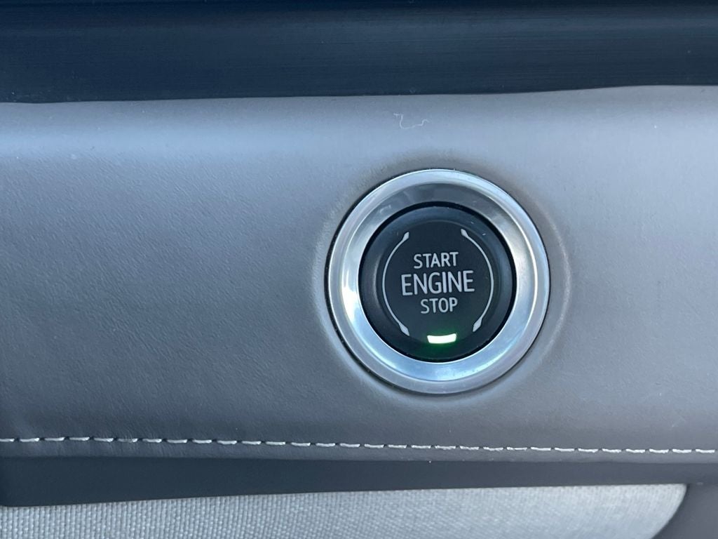 2021 Cadillac Escalade ESV Premium Luxury Platinum