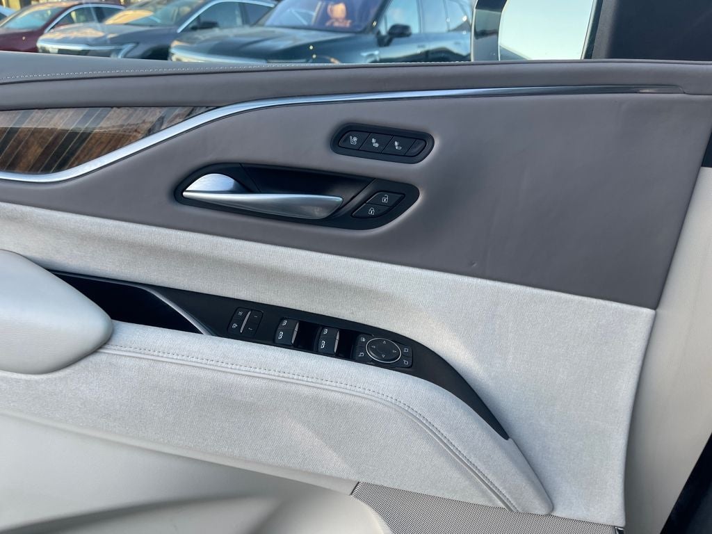 2021 Cadillac Escalade ESV Premium Luxury Platinum