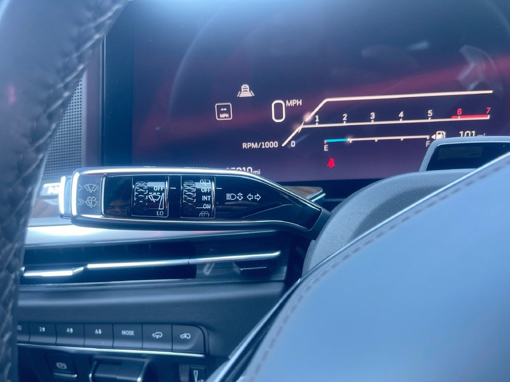 2025 Cadillac Escalade Sport Platinum