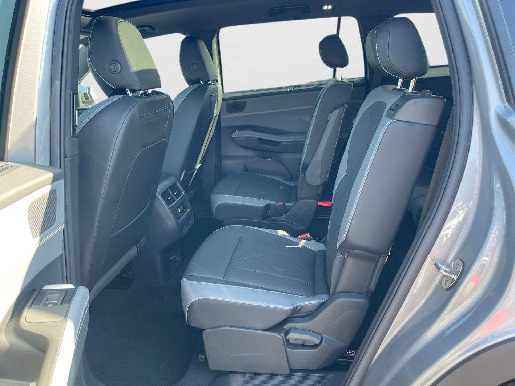 2027 Volkswagen Atlas SEL