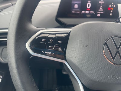2023 Volkswagen ID.4 Pro