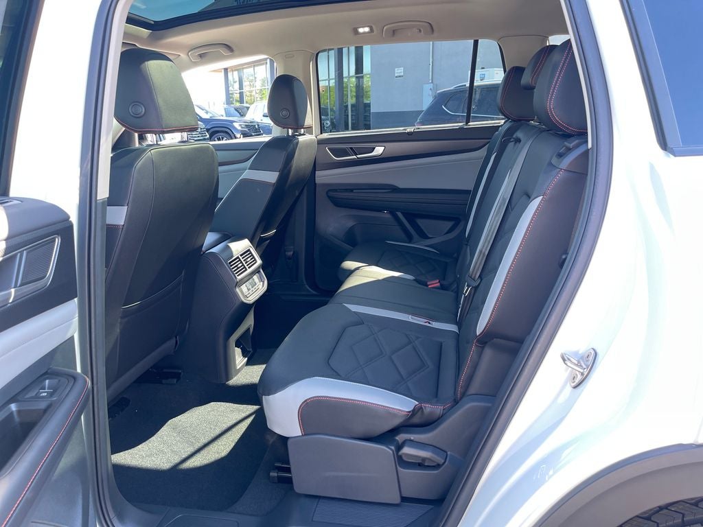 2026 Volkswagen Atlas 2.0T Peak Edition