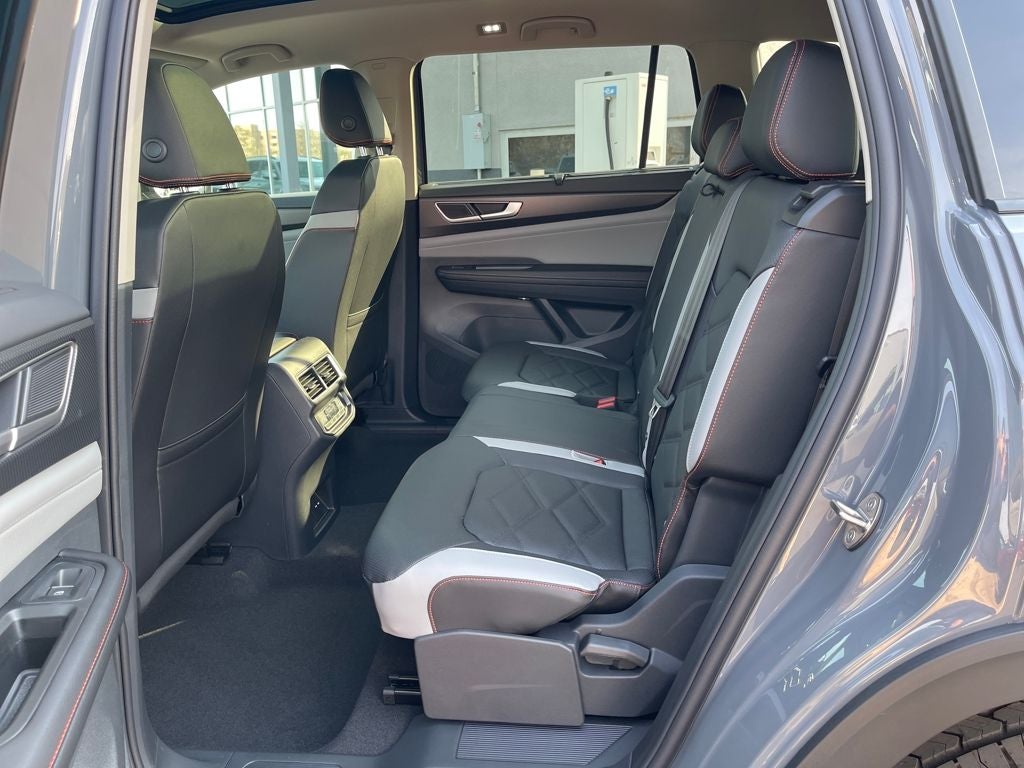 2026 Volkswagen Atlas 2.0T Peak Edition