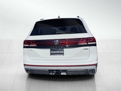 2025 Volkswagen Atlas 2.0T Peak Edition