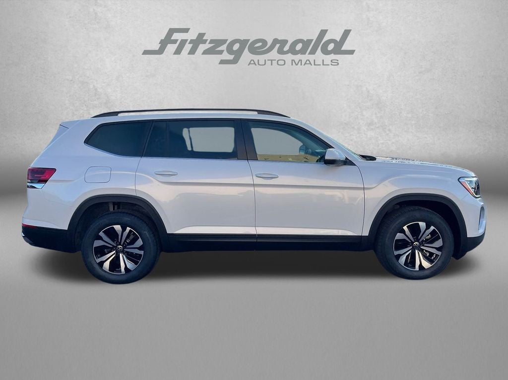 2026 Volkswagen Atlas 2.0T SE
