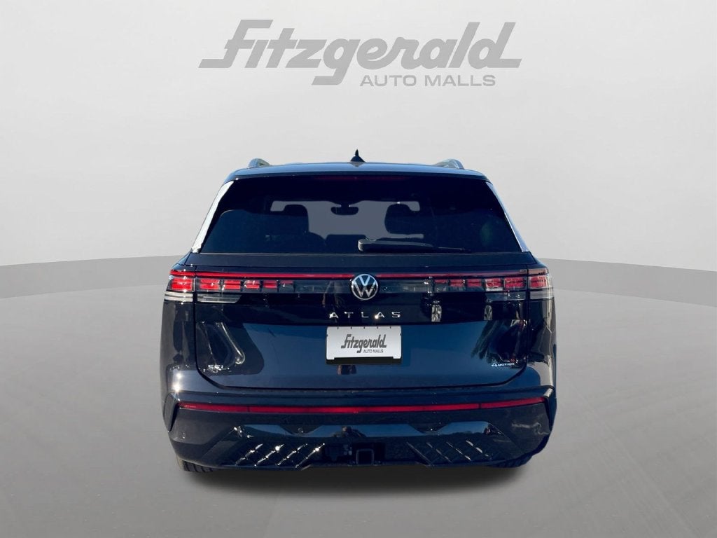 2027 Volkswagen Atlas SEL Premium R-Line