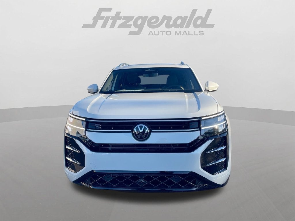 2027 Volkswagen Atlas SEL Premium R-Line