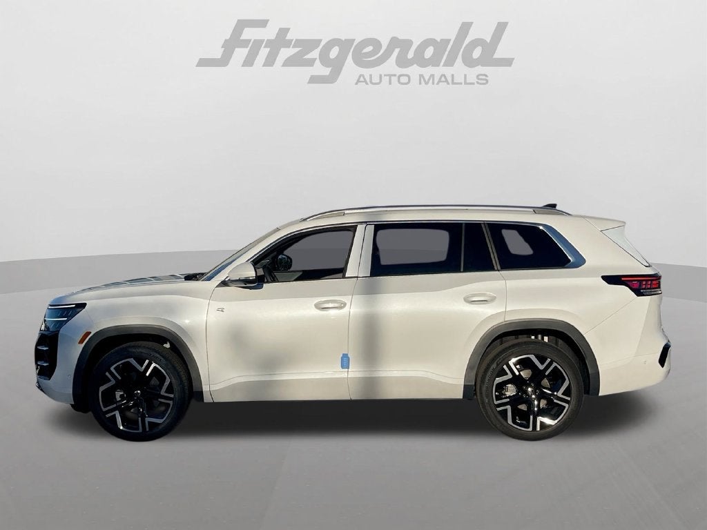 2027 Volkswagen Atlas SEL Premium R-Line
