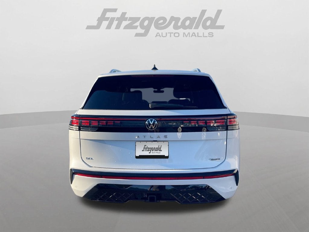 2027 Volkswagen Atlas SEL Premium R-Line