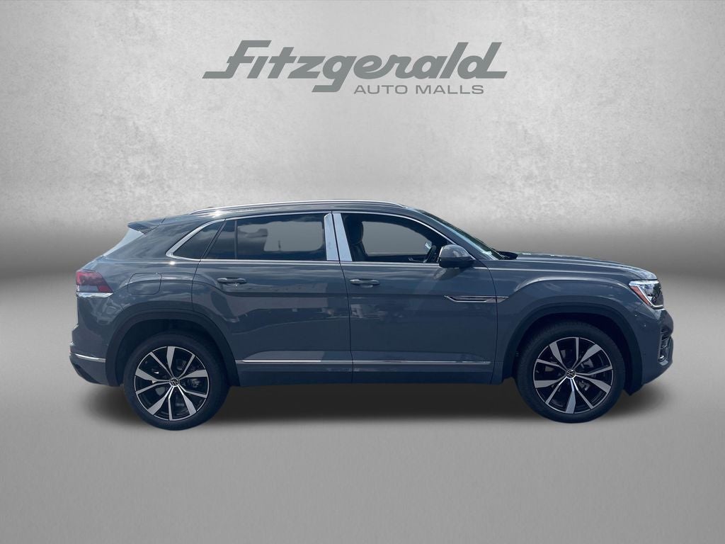 2026 Volkswagen Atlas Cross Sport 2.0T SEL Premium R-Line